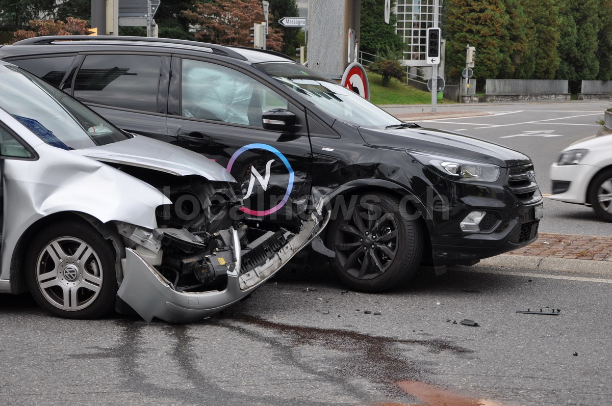 25.09.2017 massagno incidente %283%29