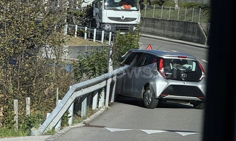 055f48d5 3902 44ec aaa6 f103565cd5a2