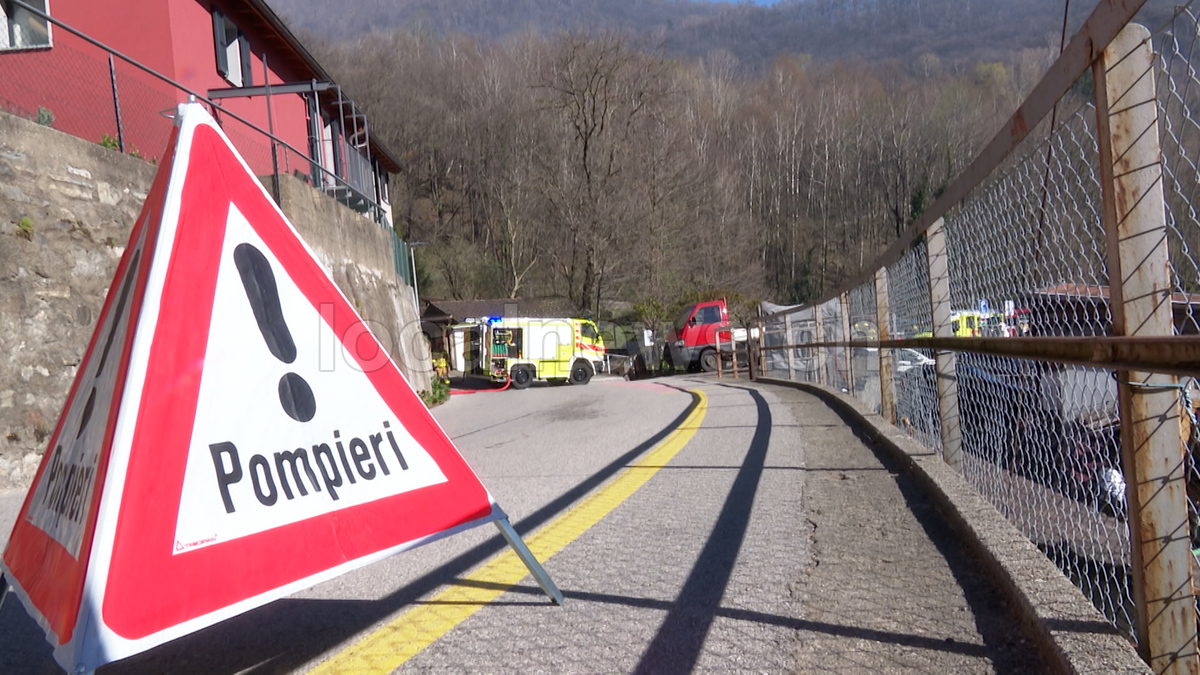 At rm capriasca incendio bosco 26 03 20216.00 00 34 17.still001 copia